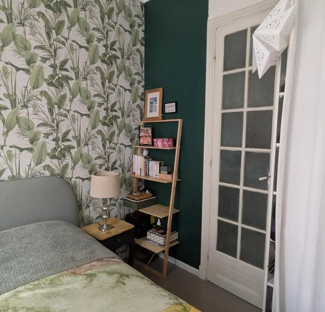 Chambre Privee Dans Appartement Nicois Quartier Republique Garibaldi Nizza Homestay szállás